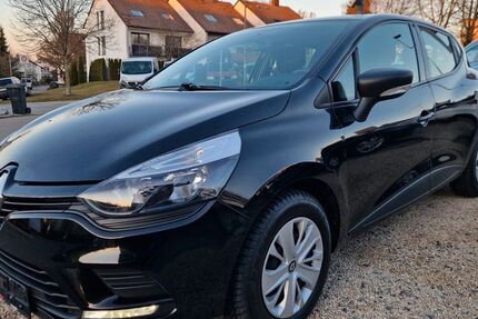 Renault Clio 70.546 km 9.490 &euro; Bad Waldsee 88339