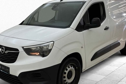 Opel Combo Cargo Edition 1.HAND 3SITZE/TEMPOMAT 46.741 km 15.490 &euro; Hatten 26209