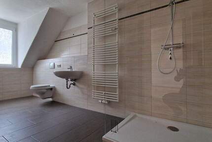 Wohnung Döbeln - 4 Zimmer, 110 m&sup2;, 622&euro; | Angebot:25065818