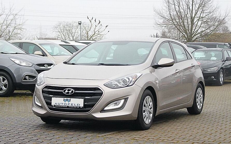 i30