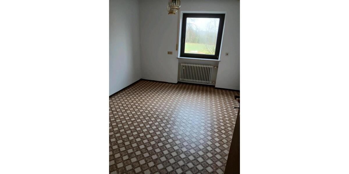 Einfamilienhaus Frontenhausen - 4 Zimmer, 160 m&sup2;, 900&euro; | Angebot:24631596