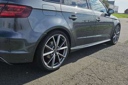 Audi A3 141.500 km 16.900 &euro; Bremerhaven 27574