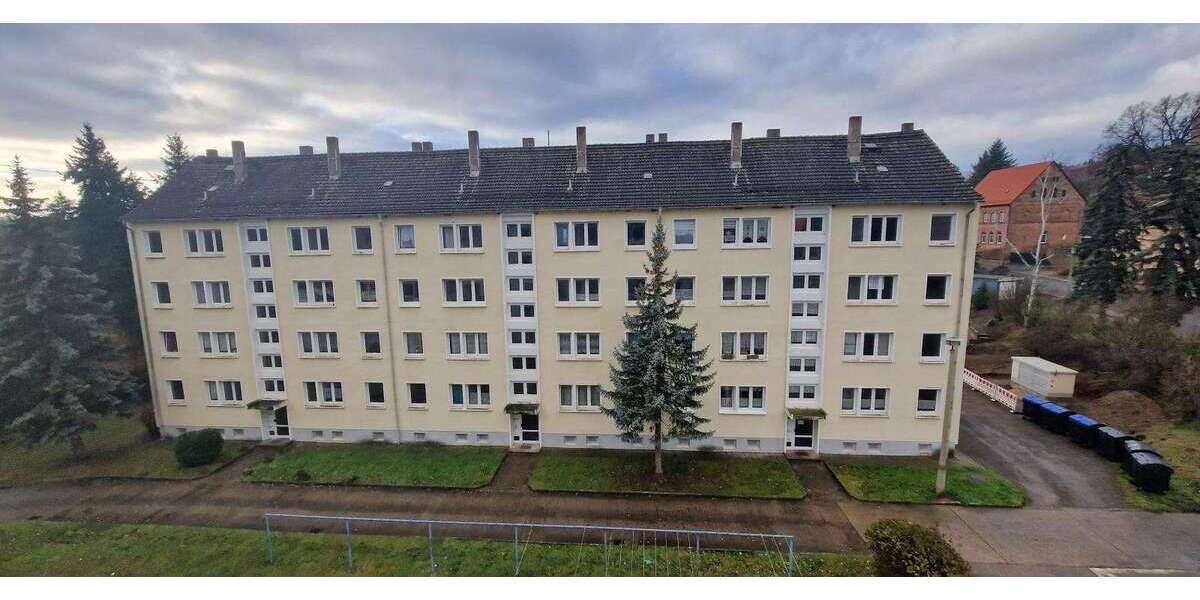 Etagenwohnung Mansfeld - 3 Zimmer, 55 m&sup2;, 300&euro; | Angebot:25520602