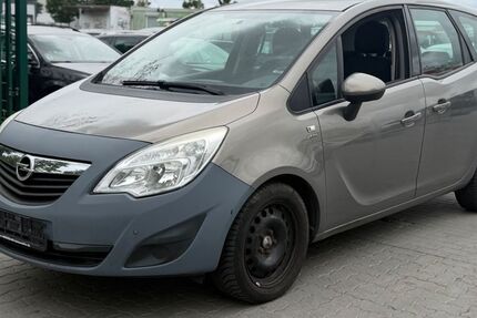 Opel Meriva 80.000 km 2.300 &euro; Mittenwalde 15749