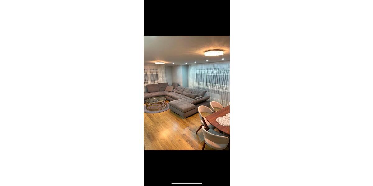 Etagenwohnung Schönaich - 5 Zimmer, 117 m&sup2;, 1.900&euro; | Angebot:24374370