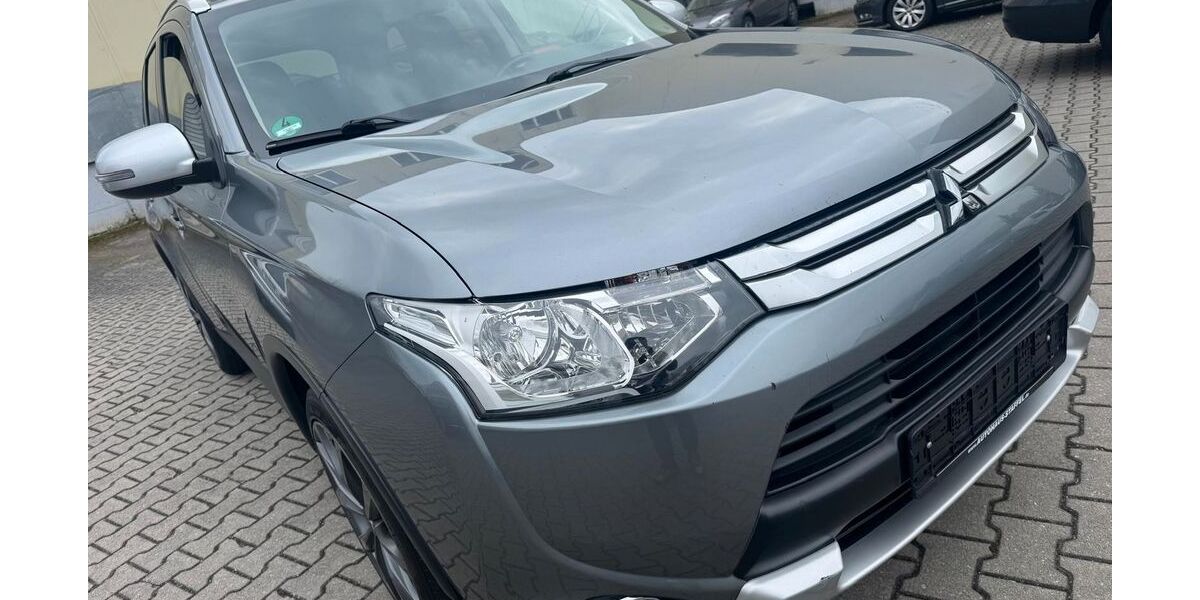Mitsubishi Outlander 146.000 km 10.900 &euro; Schwabach 91126