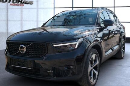 Volvo XC40 28.000 km 34.990 &euro; München 81825