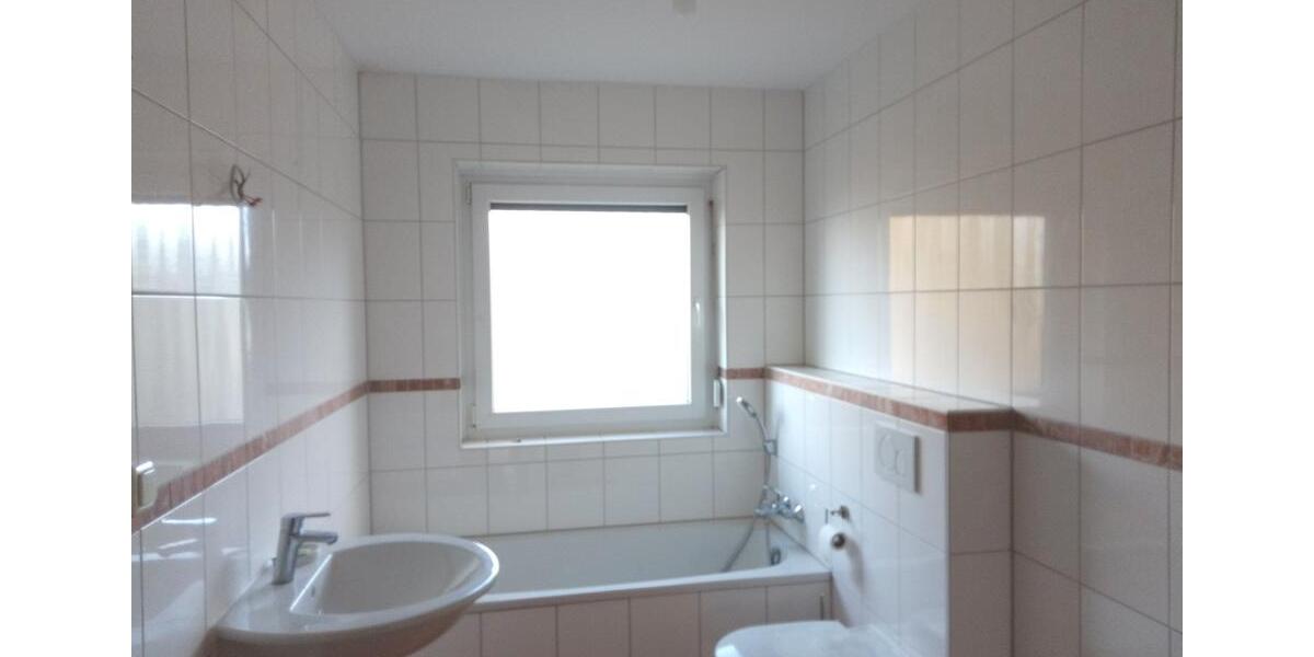 Etagenwohnung Wolfenbüttel Adersheim - 4 Zimmer, 99 m&sup2;, 220.000&euro; | Angebot:27445824