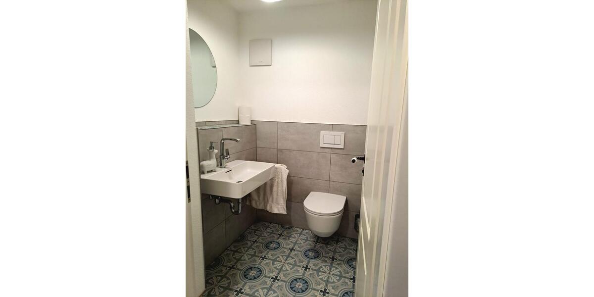 Einfamilienhaus Buttenwiesen - 5 Zimmer, 130 m&sup2;, 1.600&euro; | Angebot:24820199