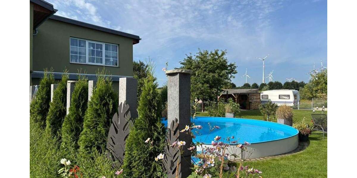 Einfamilienhaus Altentreptow - 7 Zimmer, 230 m&sup2;, 299.000&euro; | Angebot:25708811