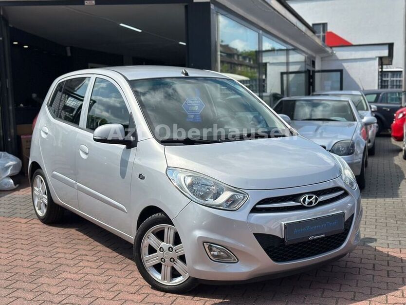 i10