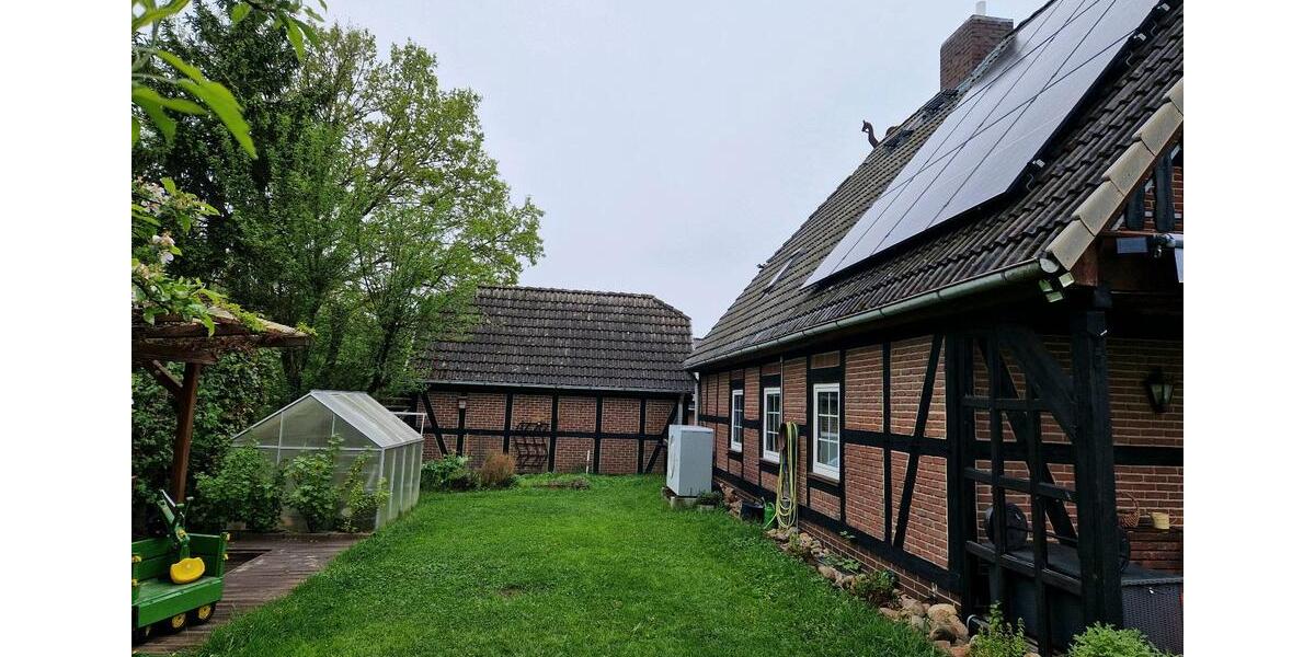 Einfamilienhaus Wriedel - 5 Zimmer, 170 m&sup2;, 1.500&euro; | Angebot:26564678