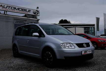 VW Touran 78.100 km 7.490 &euro; Königsbrunn 86343