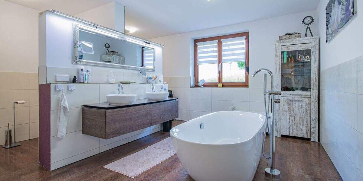 Moderne 3-Zimmer-Wohnung mit Aufzug in ruhiger Wohnlage in Blumberg - Epfenhofen 4 zimmer