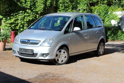Opel Meriva 58.000 km 3.999 &euro; Berlin 10317