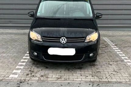 VW Touran 237.000 km 8.000 &euro; Immenhausen 34376