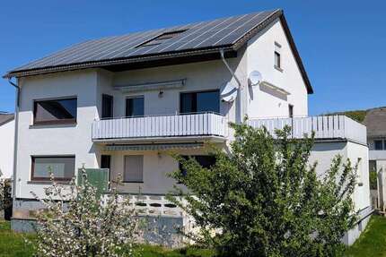 Haus Meschede - 10 Zimmer, 228 m&sup2;, 319.000&euro; | Angebot:26552919