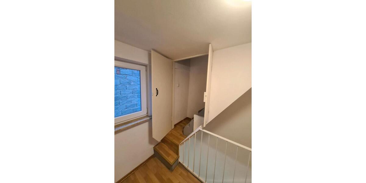 Einfamilienhaus in Triefenstein mit Garage 5 zimmer