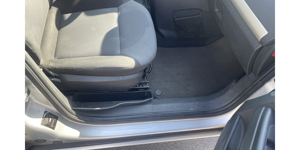 Opel Zafira B 206.843 km 4.300 &euro; Monheim 86653