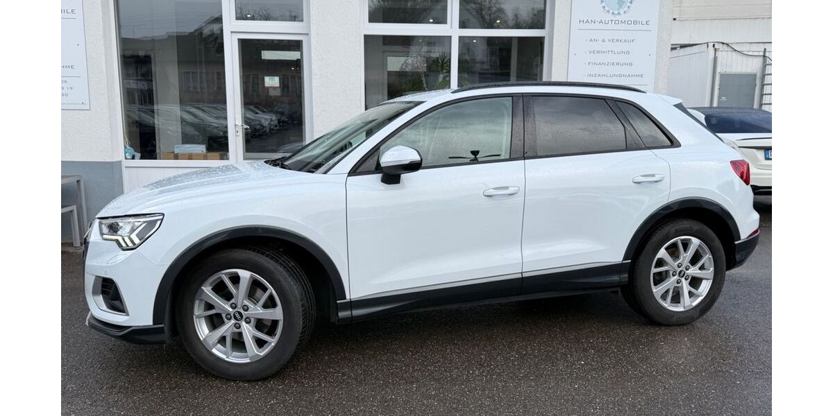 Audi Q3 136.500 km 22.990 &euro; Sindelfingen 71065