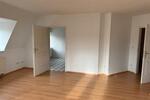 Dachgeschoßwohnung Zwickau Zwickau-Nord - 3 Zimmer, 80 m&sup2;, 400&euro; | Angebot:25991276