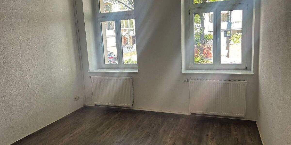 Etagenwohnung Halle (Saale) Innenstadt - 3 Zimmer, 65 m&sup2;, 515&euro; | Angebot:26450225