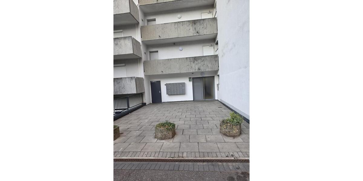 Erdgeschoßwohnung Saarbrücken Dudweiler - 2 Zimmer, 105 m&sup2;, 149.000&euro; | Angebot:27440811