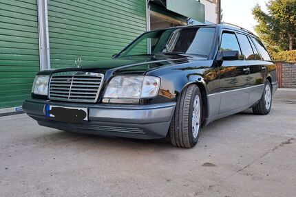 Mercedes-Benz 220 205.000 km 12.500 &euro; Gerabronn 74582