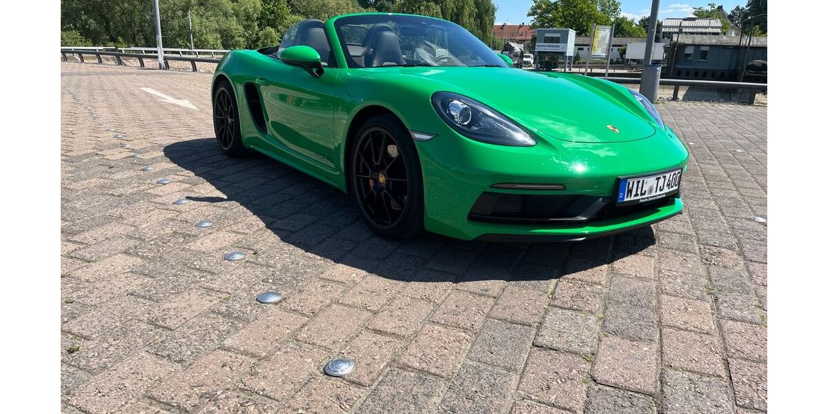Porsche Boxster 17.300 km 83.718 &euro; Traben - Trarbach 56841