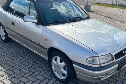 Opel Astra 200.680 km 890 &euro; Rees 46459