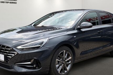 Hyundai i30 26.150 km 22.490 &euro; Pirna bei Dresden 01796