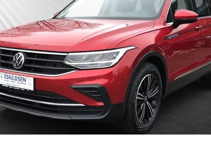 VW Tiguan 88.753 km 26.330 &euro; Itzehoe 25524