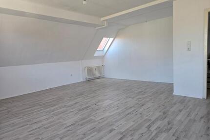 150m² 5 Zimmer Wohnung Altgandersheim