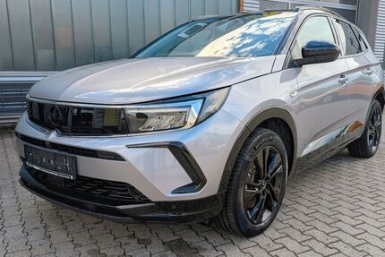 Opel Grandland (X) 10.172 km 20.990 &euro; Schwarzenfeld 92521