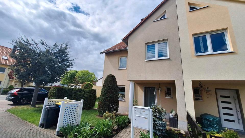 Doppelhaushälfte Schkopau - 6 Zimmer, 166 m&sup2;, 445.000&euro; | Angebot:26269396