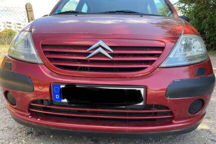 Citroen C3 98.000 km 2.400 € Halle Bruckdorf 06116