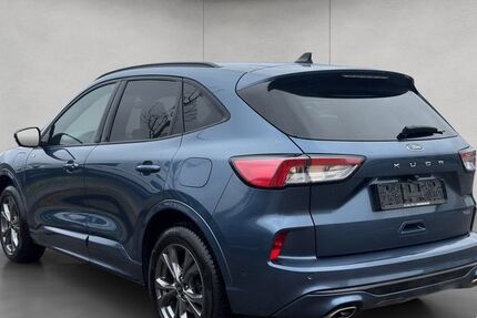 Ford Kuga 29.895 km 31.950 &euro; Frankfurt 60386