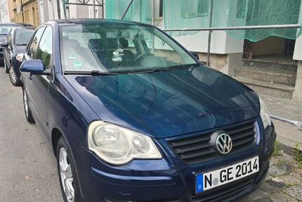 VW Polo 144.000 km 2.800 € Nürnberg 90443