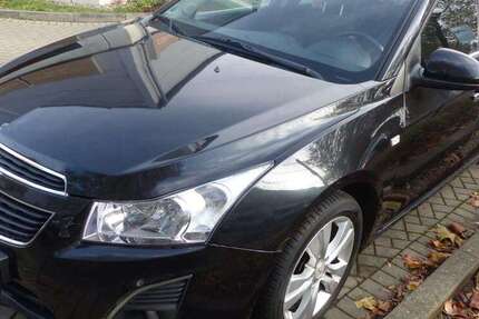 Chevrolet Cruze 161.554 km 3.300 € Düsseldorf 40233