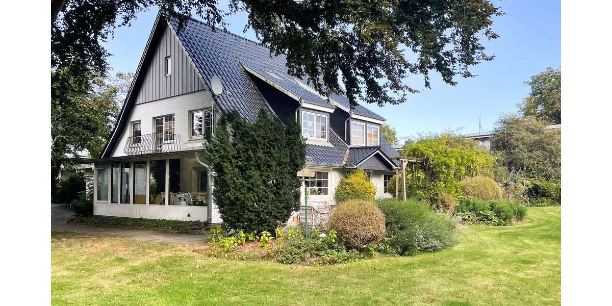 Einfamilienhaus Kellinghusen - 9.5 Zimmer, 268 m&sup2;, 499.000&euro; | Angebot:26858430