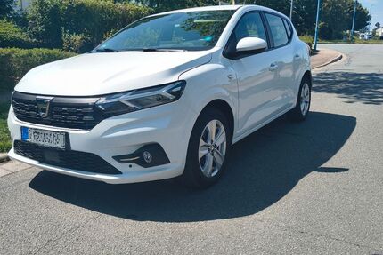 Dacia Sandero 63.500 km 7.800 € Waltershausen 99880