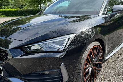 Cupra Leon 49.000 km 29.499 &euro; Becheln 56132