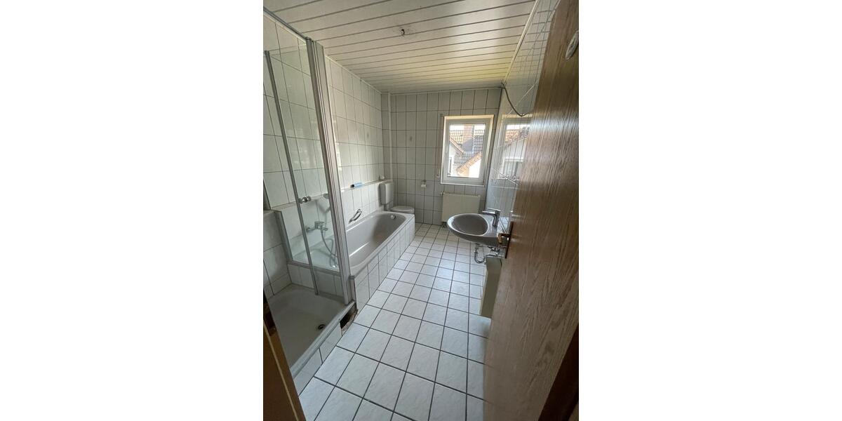 Etagenwohnung Runkel - 3 Zimmer, 78 m&sup2;, 215.000&euro; | Angebot:27147906