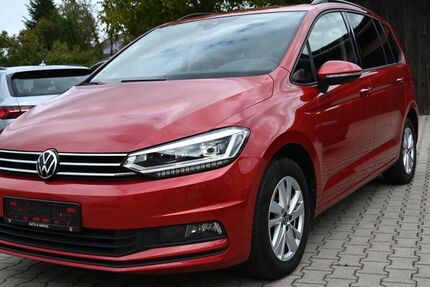 VW Touran 99.800 km 23.500 € Petting /Waging am See 83367