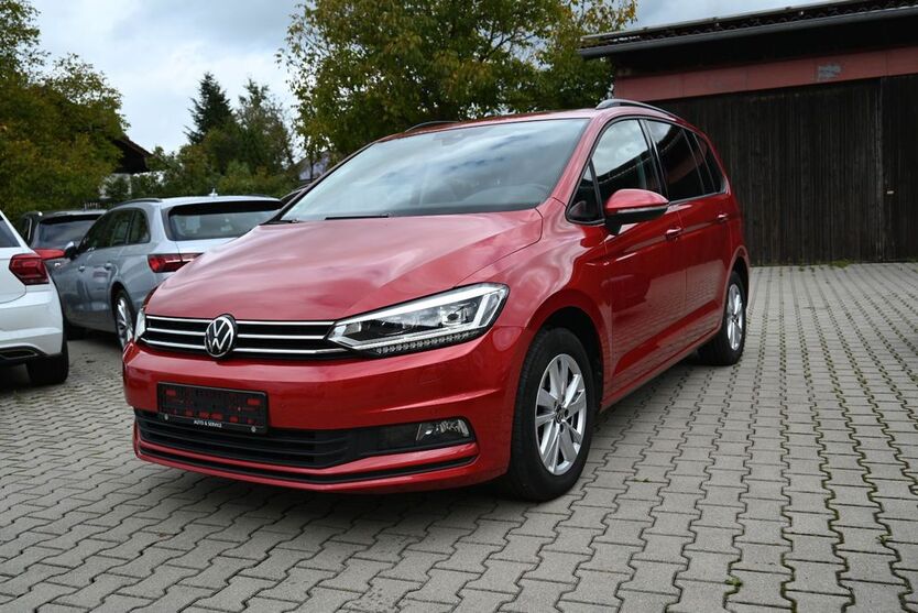 VW Touran 99.800 km 23.500 € Petting /Waging am See 83367
