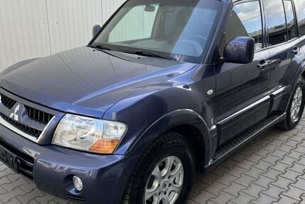 Mitsubishi Pajero 163.000 km 6.999 &euro; berlin 12305