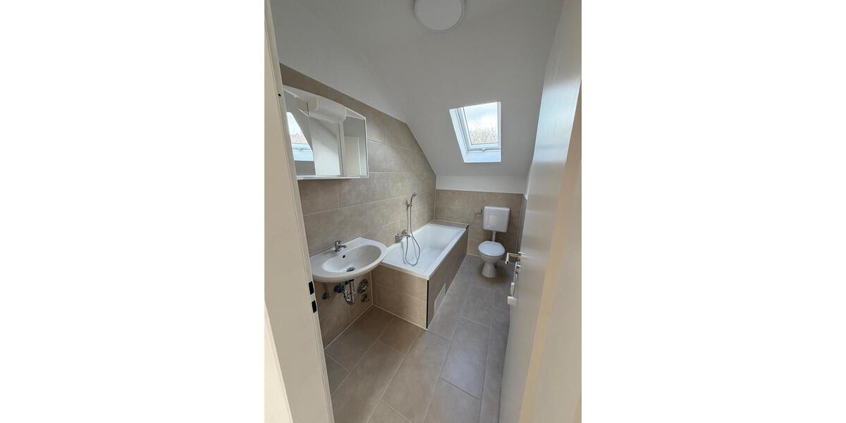 Dachgeschoßwohnung Iserlohn Gerlingsen - 1 Zimmer, 40 m&sup2;, 295&euro; | Angebot:25947667