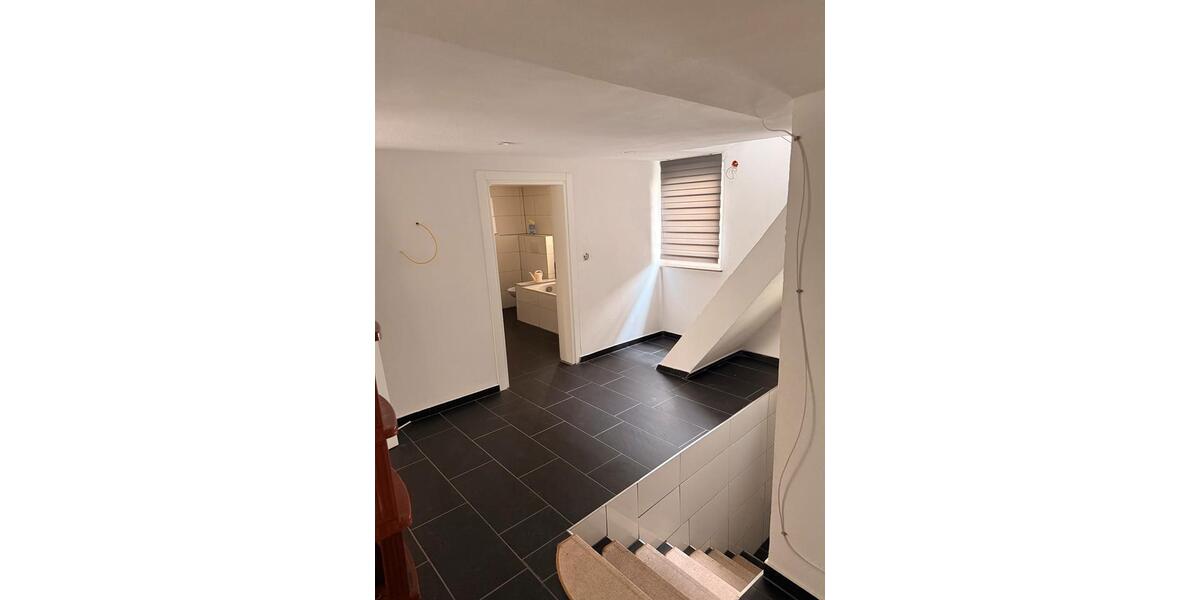 Reihenhaus Giengen an der Brenz - 8 Zimmer, 200 m&sup2;, 479.000&euro; | Angebot:26429111