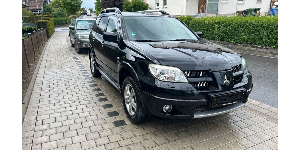 Mitsubishi Outlander 186.000 km 5.400 &euro; Neuenstein 74632