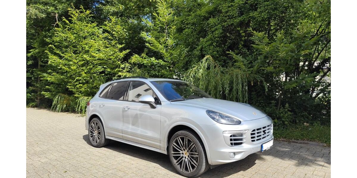 Porsche Cayenne 259.000 km 29.916 &euro; Ettlingen 76275